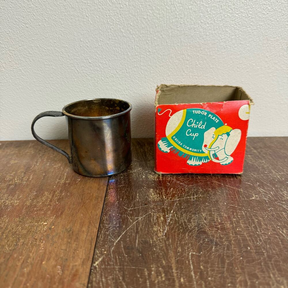 Vintage Oneida‎ TUDOR PLATE CHILD'S CUP with Original -Damaged- Box
